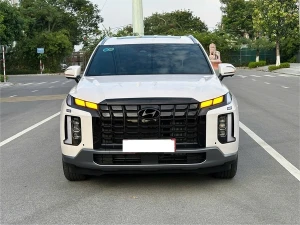 Hyundai Palisade prestige 7s siêu lướt trên thị trường xe cũ