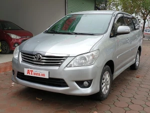 Innova V 2012