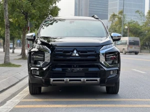 Xpander cross siêu mới sản xuất 2023 mới 2 vạn km