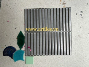 Gạch mosaic que men rạn màu xám ArtM223