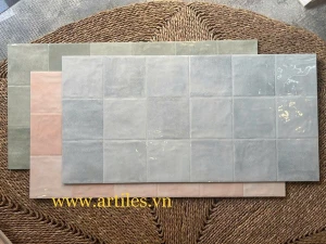 Gạch ốp tường giả thẻ 40x80cm màu xanh dương nhạt