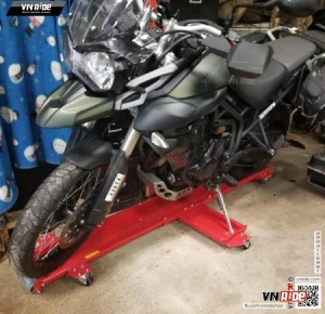 Bàn để toàn bộ xe moto di chuyển 360 độ (dùng cho tất cả các dòng xe)