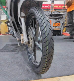 Vỏ CEAT Gripp Max 70/90-17