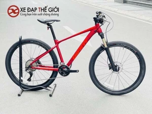 Xe đạp thể thao Giant XTC 800 Plus