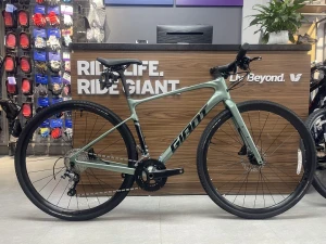 GIANT FASTROAD AR ADV 2 2023