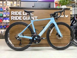 GIANT PROPEL ADV 2X 2025