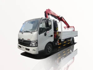 Xe Cẩu Hino XZU720L 2T6 Gắn Cẩu FASSI 4 Tấn 4 Khúc
