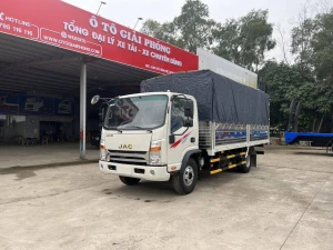 Jac N650 E5 6.5 tấn thùng 5.3m Động Cơ DEV (Đức)