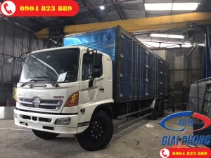 Xe tải thùng kín chở Pallet