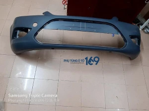 Ba đờ xốc trước Ford Focus 2009