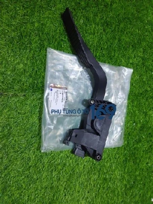 Bàn đạp chân ga Captiva 2006