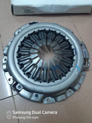 Bàn ép Mitsubishi Triton 2015