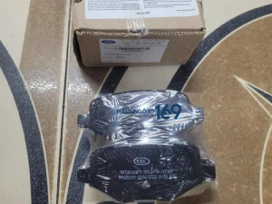 Bố thắng sau Explorer 2016-2019 EU2Z2V200D