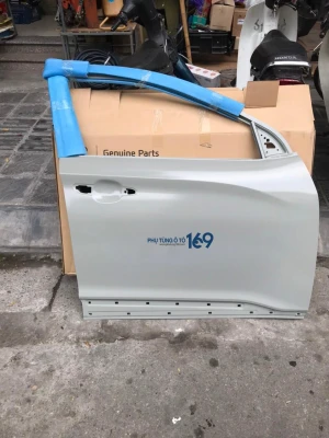 Cánh cửa trước trái Hyundai Kona 2018 - 2020