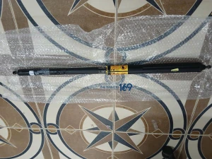 Ty chống cốp hậu Prado 2005-2015 68650-0G013