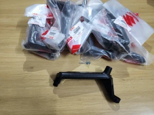 Vòi bơm nhớt đáy các te Ertiga 2018-2022 16520-73R01-000