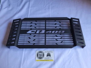 Che két nước Honda CB400 VTEC REVO màu đen hoặc Inox