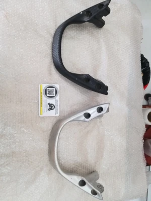 Tay xách Tay nắm sau Honda Hornet 250 600 1996-2006 Hàng Nhật