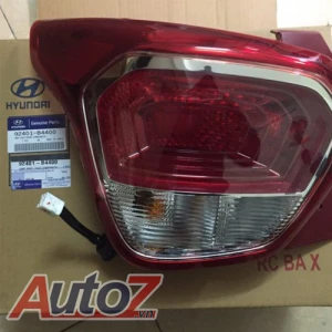 Đèn hậu lái sau phải Hyundai i10 grand bản 4 cửa 82402B4400