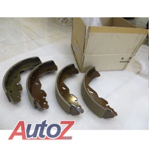 Guốc phanh tay(má phanh )sau Nissan NP300 D40604JA0A