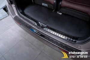 Chống trầy cốp nhựa Toyota Innova 2017 titan
