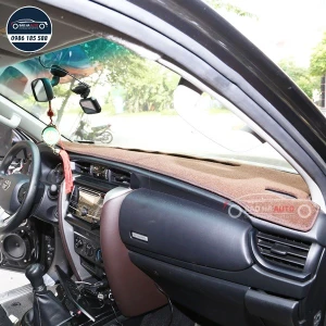 Thảm chống nắng Taplo ô tô Toyota cao cấp (giá rẻ, đẹp)