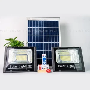 Đèn pha năng lượng mặt trời 2023 2 đèn 1 pin (200w)