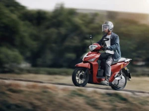 Xe Máy Điện YADEA V002 (VFV)