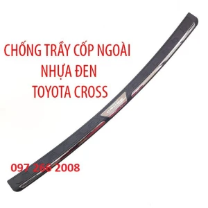 Chống trầy cốp ngoài xe Toyota corolla Cross 2020 2021 2022, nhựa đen 3D cao cấp