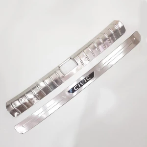 Chống trầy cốp trong, ngoài xe Honda Civic 2022 - 2023 chất liệu Inox sáng bóng