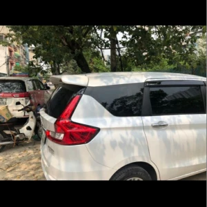 Đuôi gió có đèn xe Suzuki Ertiga 2019 - 2021