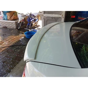 Đuôi gió xe Hyundai Grand i10 Sedan - Hàng đẹp Bản mộc chưa sơn