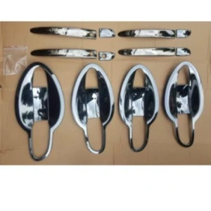 Mã LIFEAU01 giảm 10% tới 50k đơn 150k Vè Che Mưa Xe CHERVOLET COLORADO NHỰA ĐEN