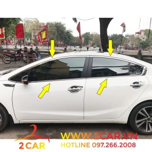 Nẹp inox chân kính viền cong Kia K3, Cerato 2016-2018 inox cao cấp