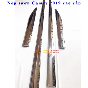 Nẹp sườn, Nẹp hông xe Toyota Camry 2019 2020 2021 2022 2023 Nhựa ABS mạ crom cao cấp, sáng bóng