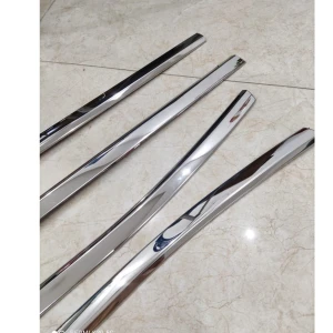 Nẹp viền chân kính Inox Xe Hilux 2016 2017 2018 2019 2020 2021 2022 2023- bộ 4 chi tiết