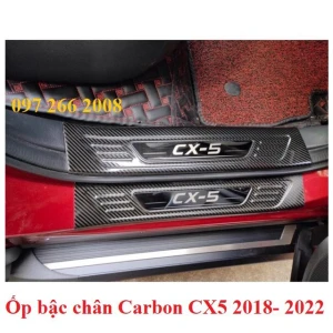 Ốp bậc cửa, Nẹp bước chân CARBON Xe Mazda CX5, CX-5 2018 2019 2020 2021 2022 2023 Vân cacbon cao cấp
