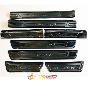 Ốp Bậc Cửa, Nẹp Bước Chân Trong, Ngoài Xe Hyundai Tucson 2016-2021, chất liệu Titan