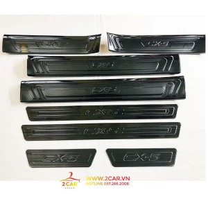 Ốp bậc cửa, nẹp bước chân Trong, Ngoài Xe Mazda Cx5 2018- 2020,2021 2022 2023 chất liệu Titan