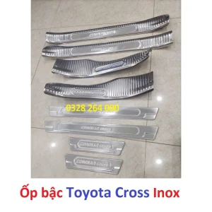 Ốp bậc cửa, Nẹp bước chân trong, ngoài xe Toyota Corolla Cross 2020- 2021- 2022 - Mẫu INOX cao cấp chống xước