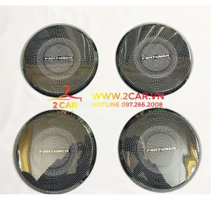 Ốp màng loa Fortuner 2017-2023, chất liệu titan cao cấp