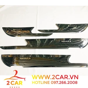 Ốp Tapli Cánh Cửa Xe Nissan Navara 2018-2021, Hàng TiTan Cao Cấp