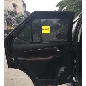 Rèm loại 1- Rèm che nắng xe Fortuner 2006-2015, 2017-2020, 2022-2023 Hàng Mr Oto