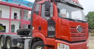 Xe Đầu Kéo Faw 2 Cầu J6P 375