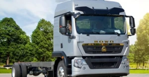 XE TẢI HOWO 2 CHÂN 9 TẤN