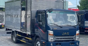 Xe Tải JAC 6.6 Tấn Thùng Kín Dài 5M2 (JAC N650 E5A -TK1)