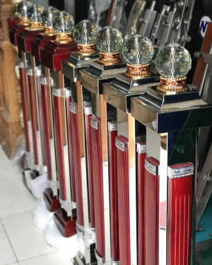 TRỤ CHÍNH BẮT CẦU THANG