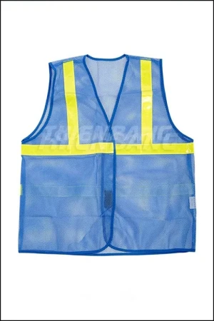 May áo phản quang xanh lam tại xưởng may Thiên Bằng