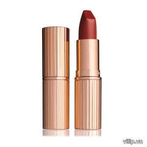 Son Charlotte Tilbury Walk Of Shame