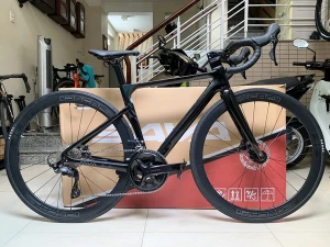 Xe đạp đua JAVA VESUVIO (2024) - Khung Carbon, full group Shimano 105 R7120 thắng đĩa dầu
